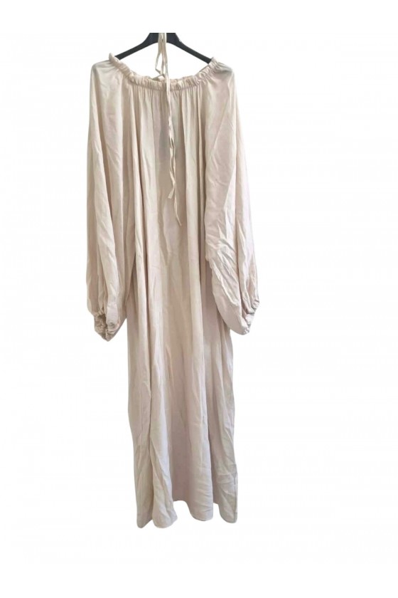 Robe longue fluide avec ceinture